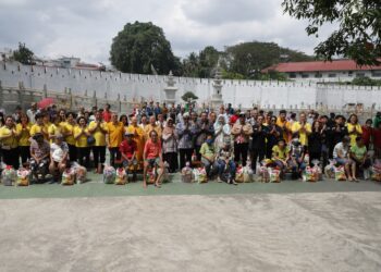 dr Susanti Dewayani Menghadiri Acara Baksos Menjelang Perayaan Imlek 2024