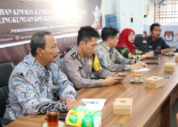 Mewakili Wali Kota, Kaban Kesbangpol Menghadiri Rakor Persiapan Distribusi Logistik Pemilu 2024